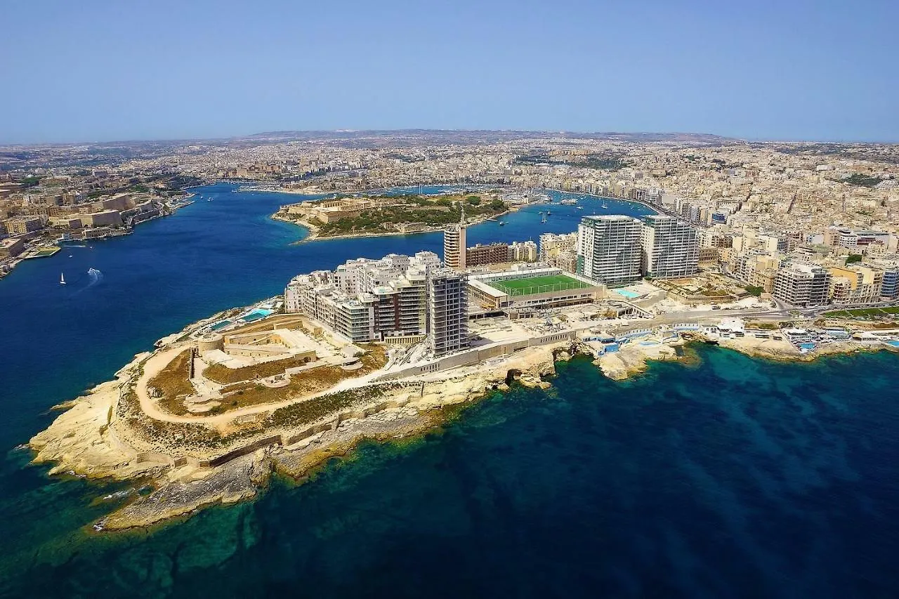 Stylish Seaview Apartment In A Prime Location Sliema 0*,